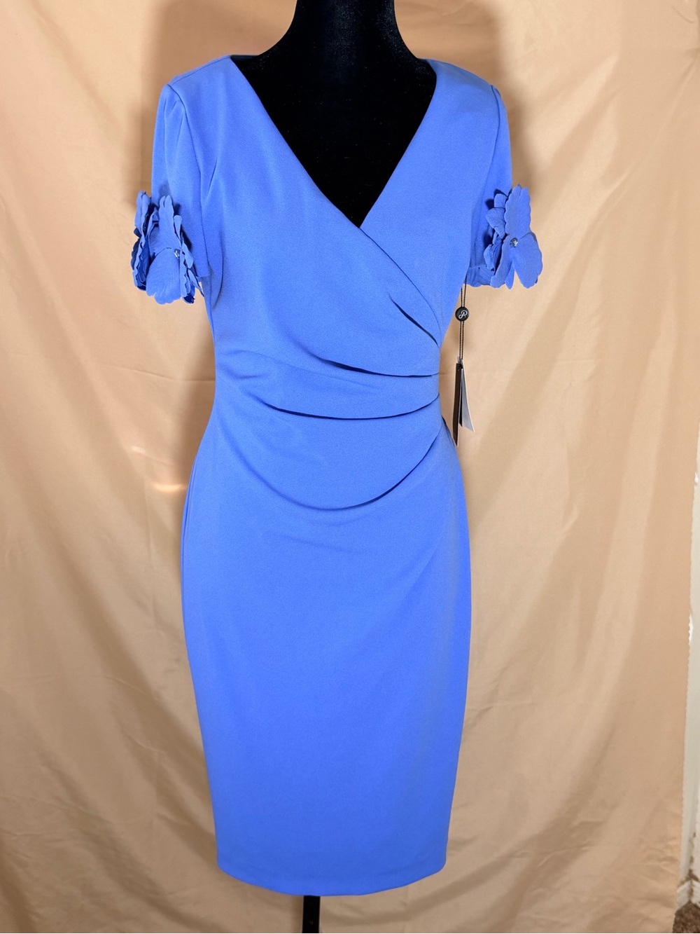 Adrianna Papell Knit Crepe Cocktail Dress 3D Floral Surplice Womens Sz 4